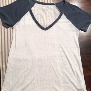 American Eagle Shirt